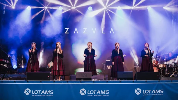 Traditional folk band Zazula entertain attendees at MRO Beer, the region's leading event for information exchange and knowledge sharing for the commercial air transport maintenance, repair and overhaul industry.